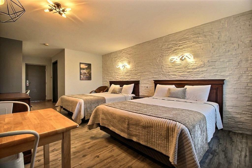 Hotel Motel Le Quiet Лак-Мегантик Экстерьер фото